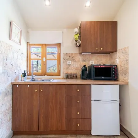 Wooden House Corfu Feriehus Halikounas